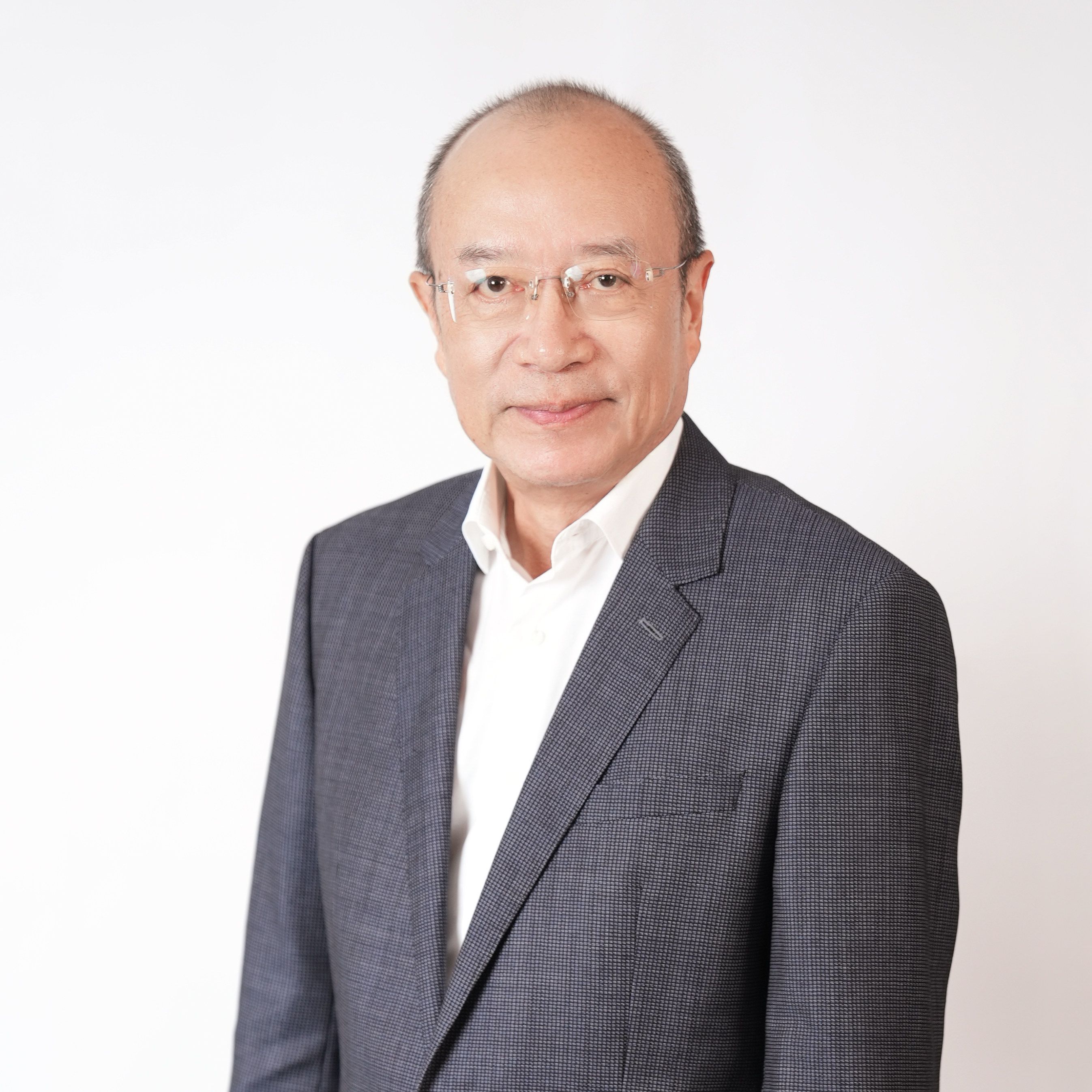  Trainer - Arnut Changtrakul - Link to Arnut Changtrakul Profile